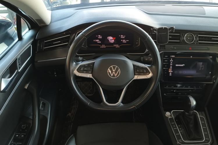Used Volkswagen Magotan 2020 330TSI DSG Leading Model Steering Wheel