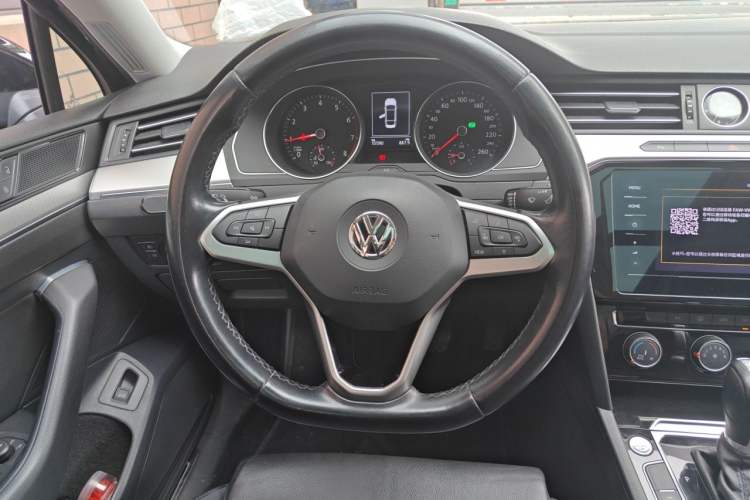 Used Volkswagen Magotan 2020 280TSI DSG Comfort Edition Steering Wheel