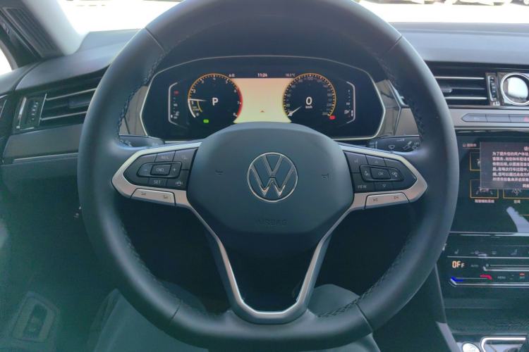 Used Volkswagen Magotan 2020 330TSI DSG Luxury Edition Steering Wheel