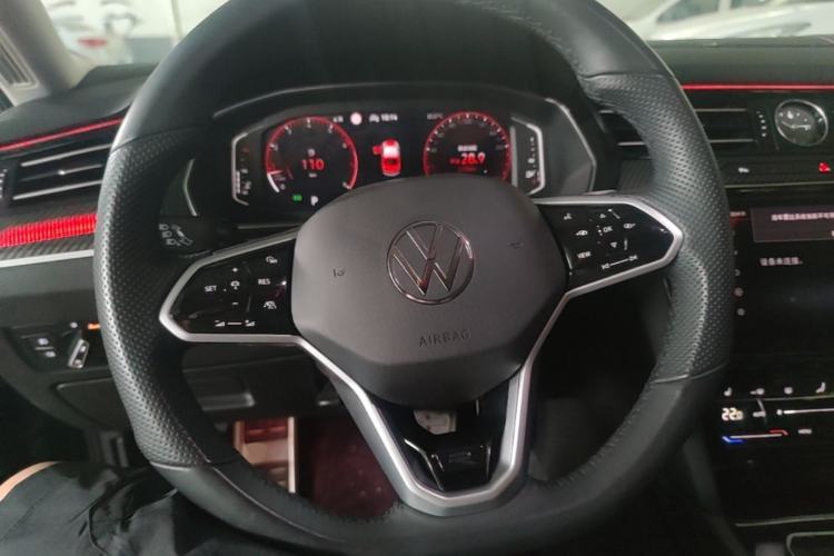 Used Volkswagen Magotan 2020 330TSI DSG Luxury Edition Steering Wheel