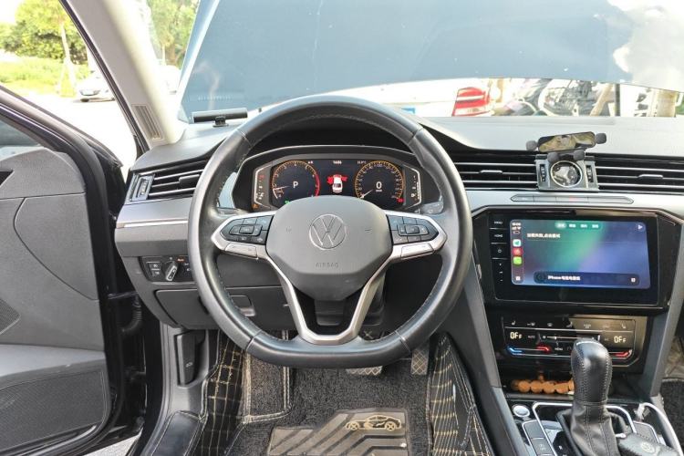 Used Volkswagen Magotan 2020 330TSI DSG Leading Model Steering Wheel