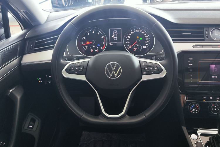 Used Volkswagen Magotan 2020 280TSI DSG Comfort Edition Steering Wheel