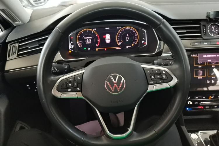 Used Volkswagen Magotan 2020 380TSI DSG Luxury Version Steering Wheel