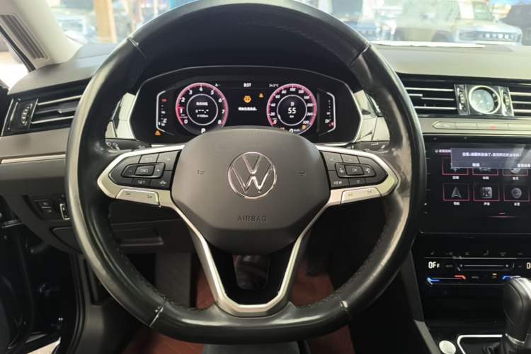 Used Volkswagen Magotan 2020 330TSI DSG Leading Model Steering Wheel
