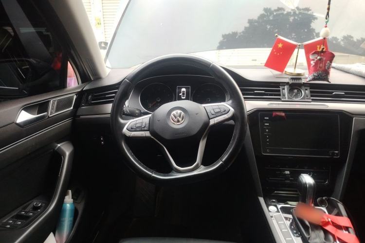 Used Volkswagen Magotan 2020 330TSI DSG Leading Model Steering Wheel