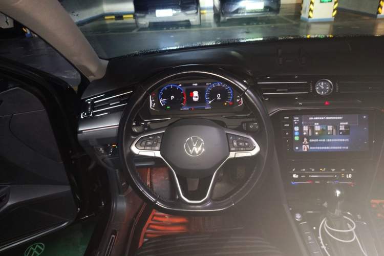 Used Volkswagen Magotan 2020 330TSI DSG Luxury Edition Steering Wheel