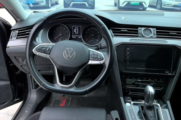 Used Volkswagen Magotan 2020 280TSI DSG Leading Edition Steering Wheel
