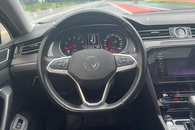Used Volkswagen Magotan 2020 280TSI DSG Leading Edition Steering Wheel