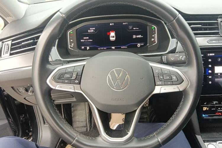 Used Volkswagen Magotan 2020 330TSI DSG Luxury Edition Steering Wheel