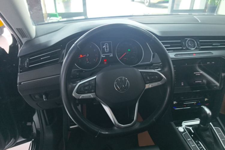 Used Volkswagen Magotan 2020 330TSI DSG Leading Model Steering Wheel