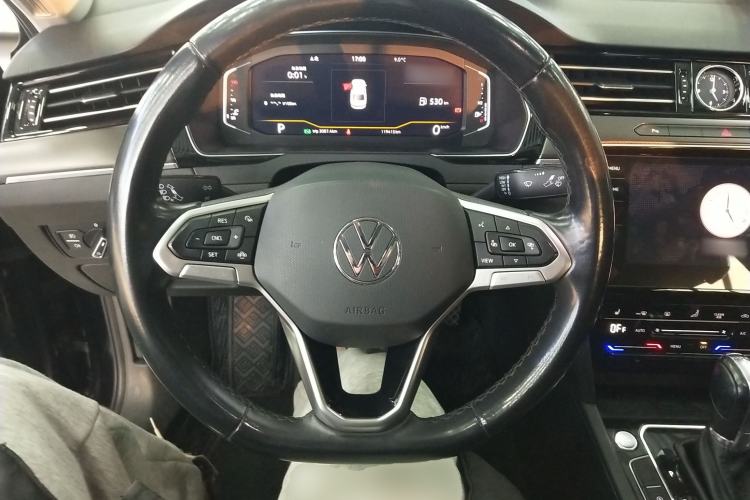 Used Volkswagen Magotan 2020 330TSI DSG Luxury Edition Steering Wheel