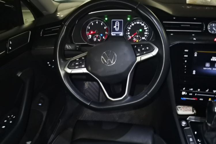 Used Volkswagen Magotan 2020 330TSI DSG Leading Model Steering Wheel