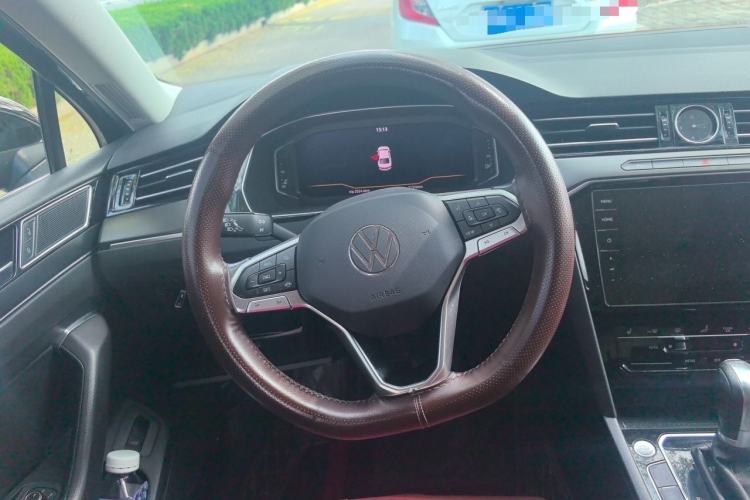 Used Volkswagen Magotan 2020 330TSI DSG Luxury Edition Steering Wheel