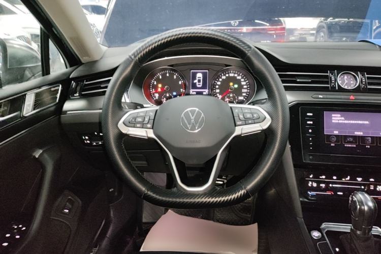 Used Volkswagen Magotan 2020 330TSI DSG Leading Model Steering Wheel