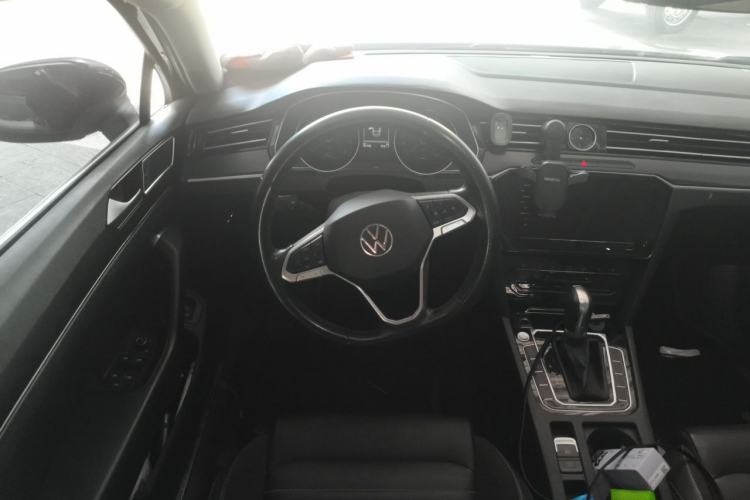 Used Volkswagen Magotan 2020 330TSI DSG Leading Model Steering Wheel