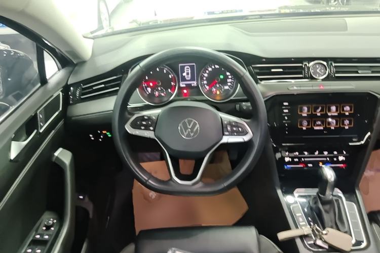 Used Volkswagen Magotan 2020 280TSI DSG Leading Edition Steering Wheel