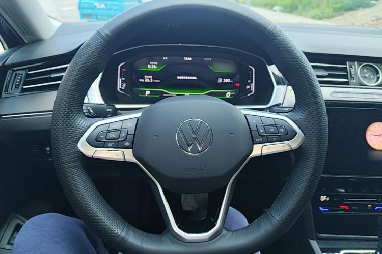 Used Volkswagen Magotan 2020 330TSI DSG Leading Model Steering Wheel