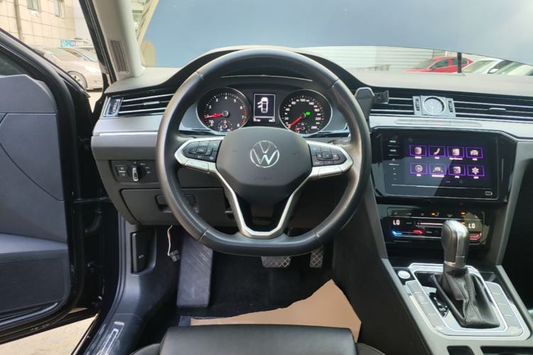 Used Volkswagen Magotan 2020 330TSI DSG Leading Model Steering Wheel