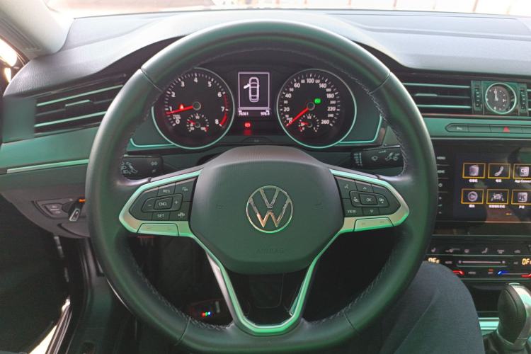 Used Volkswagen Magotan 2020 330TSI DSG Leading Model Steering Wheel