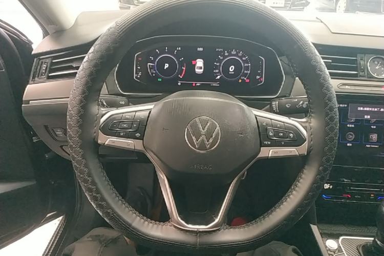 Used Volkswagen Magotan 2020 330TSI DSG Luxury Edition Steering Wheel