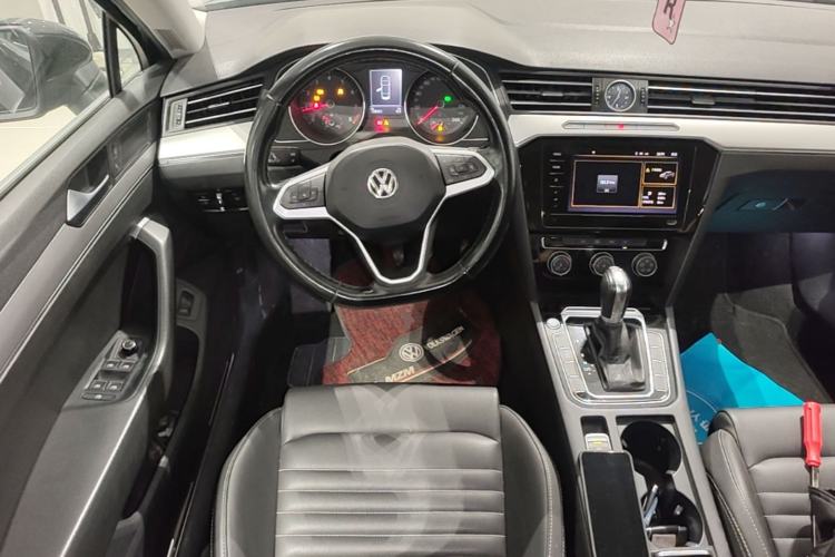 Used Volkswagen Magotan 2020 280TSI DSG Comfort Edition Steering Wheel
