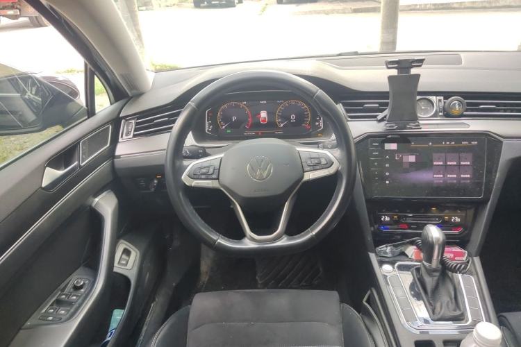 Used Volkswagen Magotan 2020 330TSI DSG Luxury Edition Steering Wheel