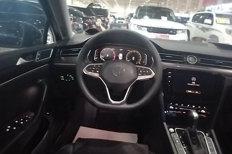 Used Volkswagen Magotan 2020 330TSI DSG Luxury Edition Steering Wheel