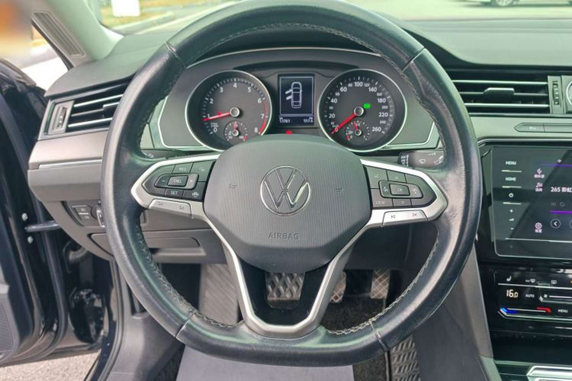 Used Volkswagen Magotan 2020 330TSI DSG Leading Model Steering Wheel