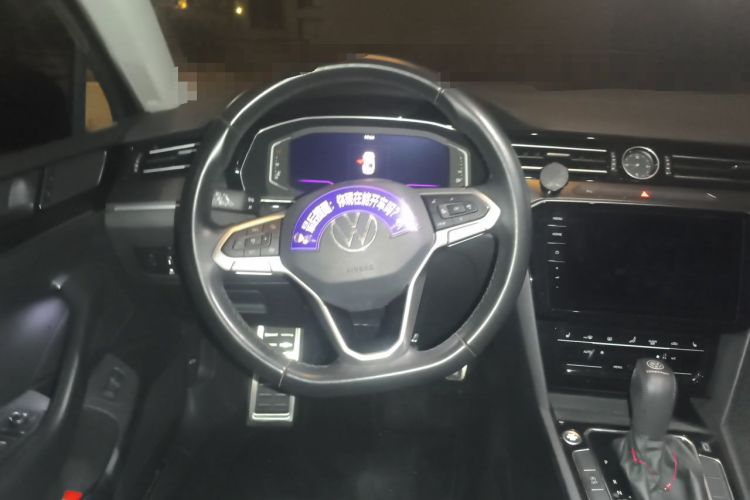 Used Volkswagen Magotan 2020 330TSI DSG Luxury Edition Steering Wheel