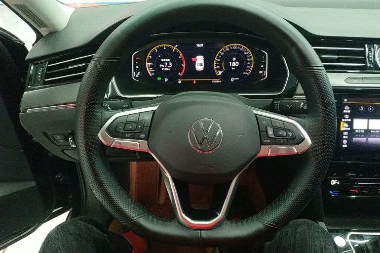 Used Volkswagen Magotan 2020 330TSI DSG Luxury Edition Steering Wheel