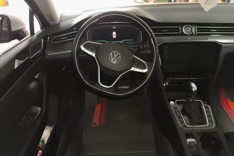 Used Volkswagen Magotan 2020 330TSI DSG Luxury Edition Steering Wheel