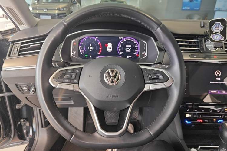 Used Volkswagen Magotan 2020 330TSI DSG Luxury Edition Steering Wheel