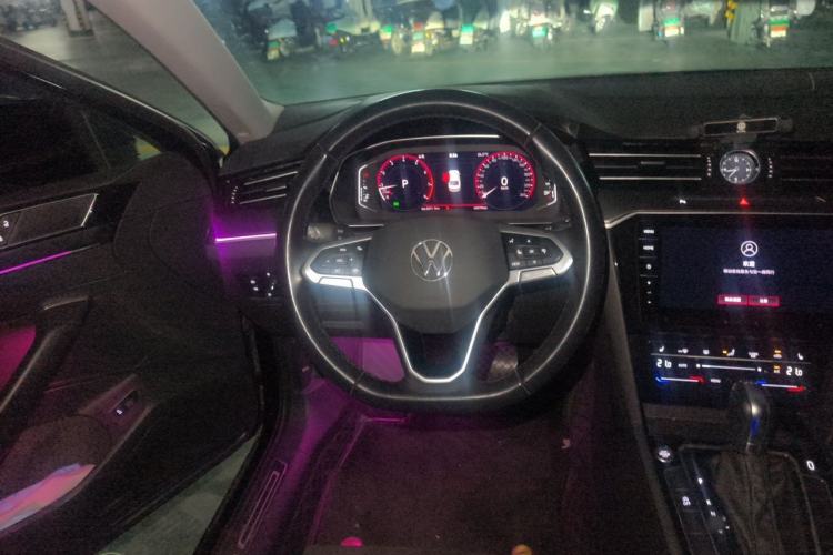Used Volkswagen Magotan 2020 330TSI DSG Luxury Edition Steering Wheel