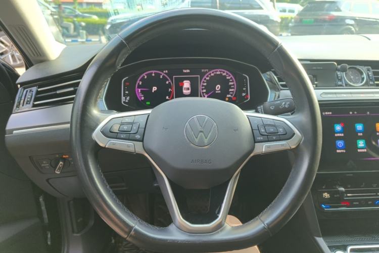 Used Volkswagen Magotan 2020 330TSI DSG Luxury Edition Steering Wheel