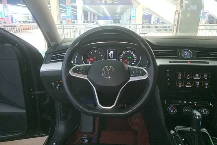 Used Volkswagen Magotan 2020 280TSI DSG Comfort Edition Steering Wheel