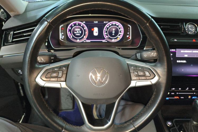 Used Volkswagen Magotan 2020 330TSI DSG Luxury Edition Steering Wheel