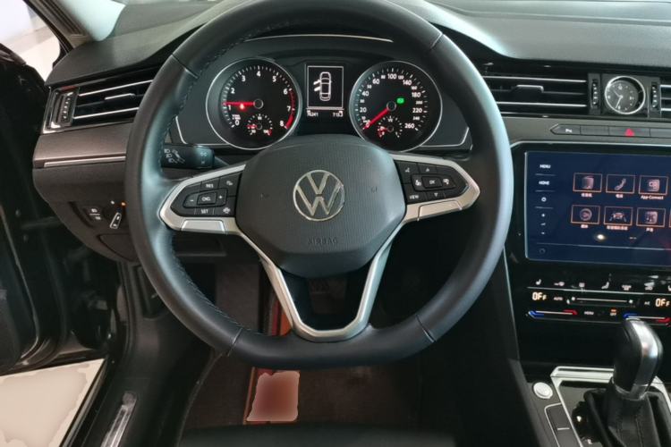 Used Volkswagen Magotan 2020 330TSI DSG Leading Model Steering Wheel