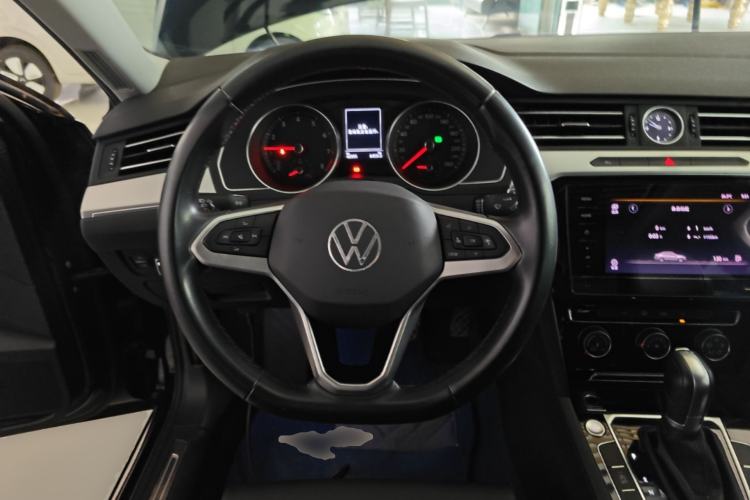 Used Volkswagen Magotan 2020 280TSI DSG Comfort Edition Steering Wheel