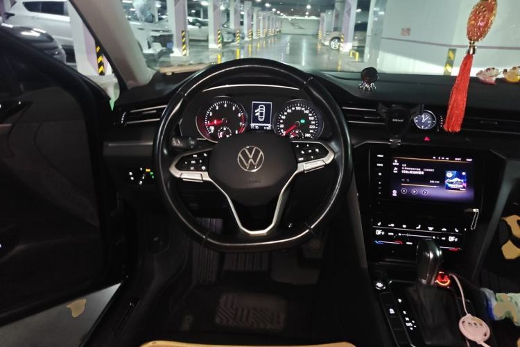 Used Volkswagen Magotan 2020 330TSI DSG Leading Model Steering Wheel