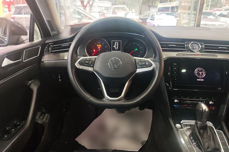 Used Volkswagen Magotan 2020 330TSI DSG Luxury Edition Steering Wheel