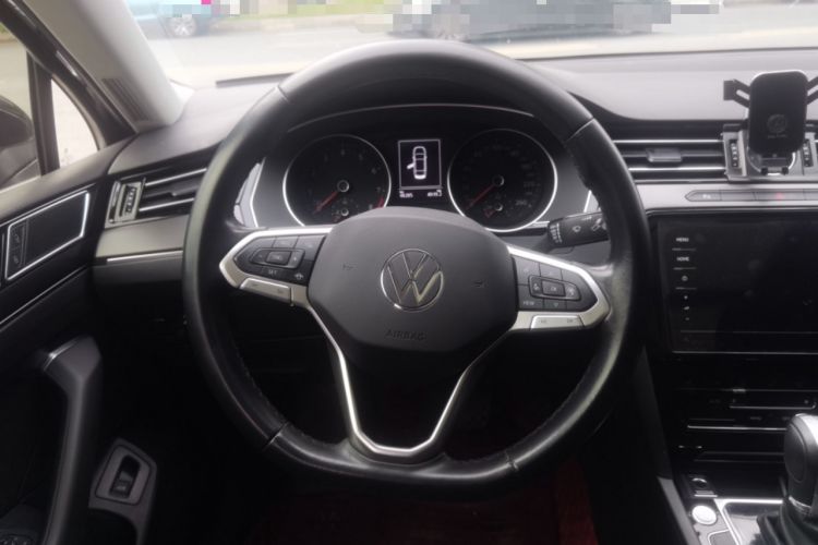 Used Volkswagen Magotan 2020 330TSI DSG Leading Model Steering Wheel