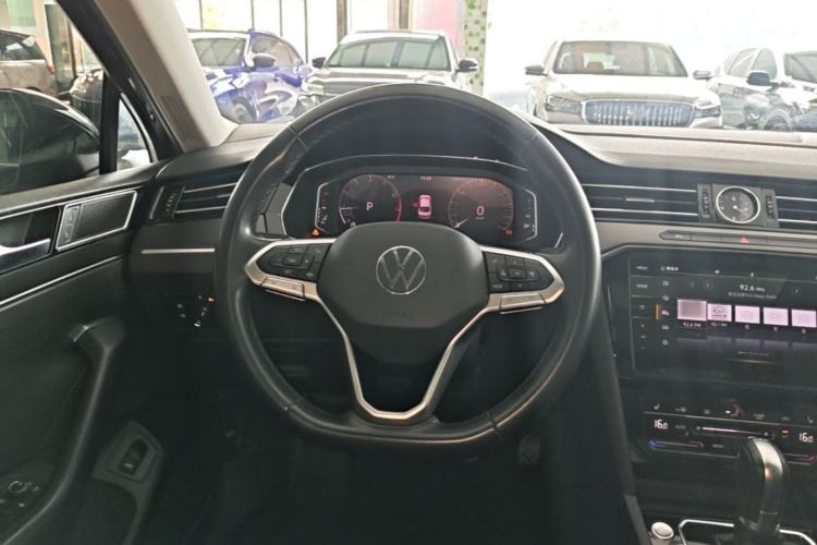 Used Volkswagen Magotan 2020 330TSI DSG Luxury Edition Steering Wheel