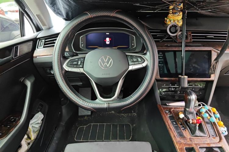 Used Volkswagen Magotan 2020 330TSI DSG Luxury Edition Steering Wheel