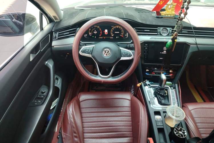 Used Volkswagen Magotan 2020 330TSI DSG Luxury Edition Steering Wheel