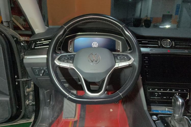 Used Volkswagen Magotan 2020 330TSI DSG Luxury Edition Steering Wheel