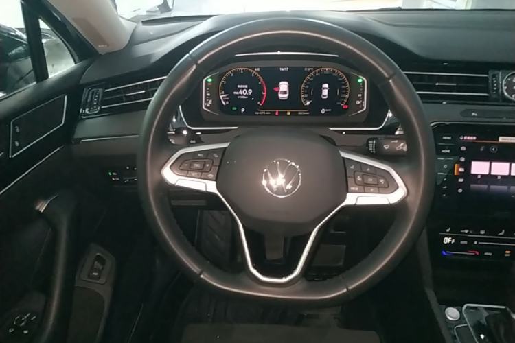 Used Volkswagen Magotan 2020 330TSI DSG Luxury Edition Steering Wheel