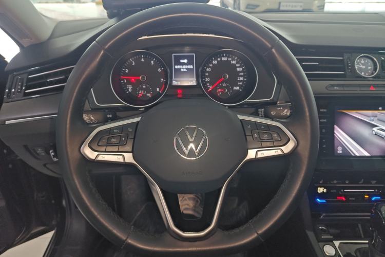Used Volkswagen Magotan 2020 330TSI DSG Leading Model Steering Wheel