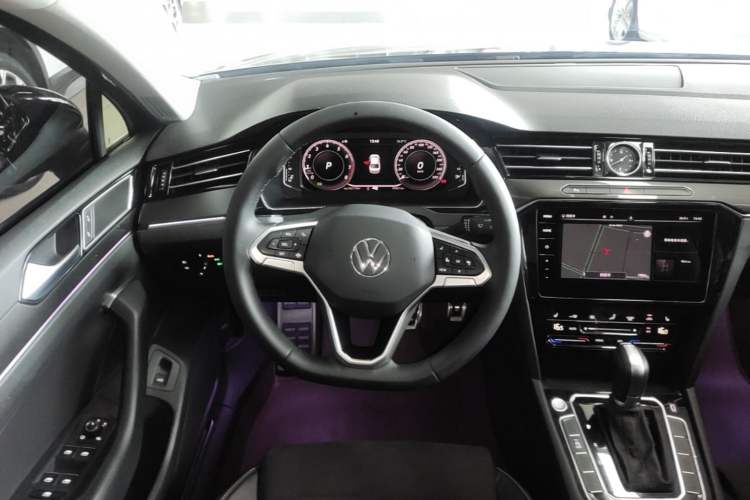 Used Volkswagen Magotan 2020 330TSI DSG Luxury Edition Steering Wheel