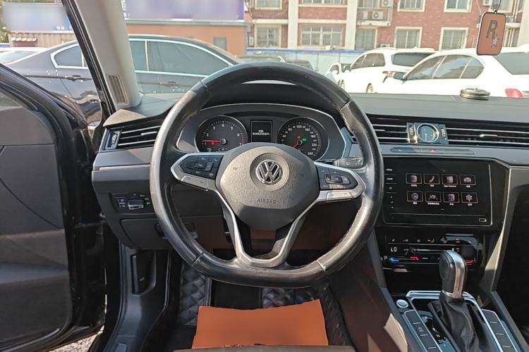Used Volkswagen Magotan 2020 280TSI DSG Leading Edition Steering Wheel