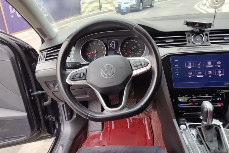 Used Volkswagen Magotan 2020 330TSI DSG Leading Model Steering Wheel